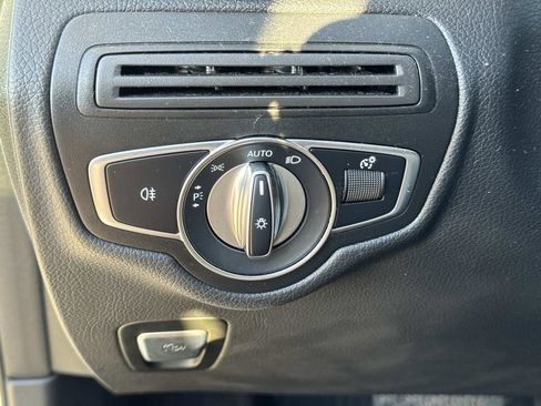 Certified 2022 Mercedes-Benz GLC 300 4MATIC image 27