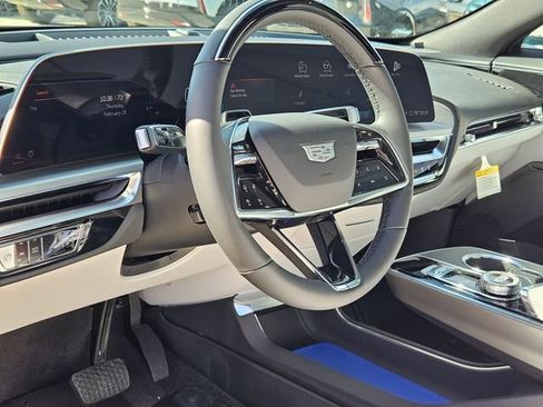 New 2026 Cadillac Lyriq Luxury w/ LPO, Floor Liner Package image 10