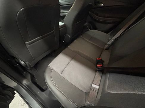 Used 2025 Buick Encore GX Preferred FWD image 11