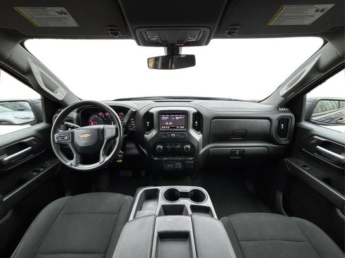 Used 2021 Chevrolet Silverado 1500 Custom image 24