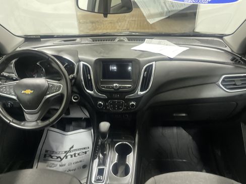 Used 2022 Chevrolet Equinox LT image 23