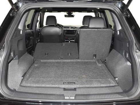 Used 2024 Volkswagen Tiguan SE R-Line w/ MDO Package, Two-Row image 30