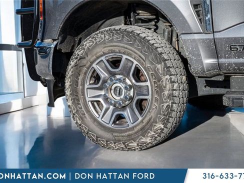 Used 2023 Ford F350 Lariat w/ FX4 Off-Road Package image 44