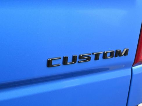 Used 2025 Chevrolet Silverado 1500 Custom w/ Turbomax Blackout Package AWD/4WD image 31
