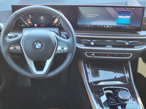 Used 2024 BMW X5 sDrive40i w/ Parking Assistance Package image 27