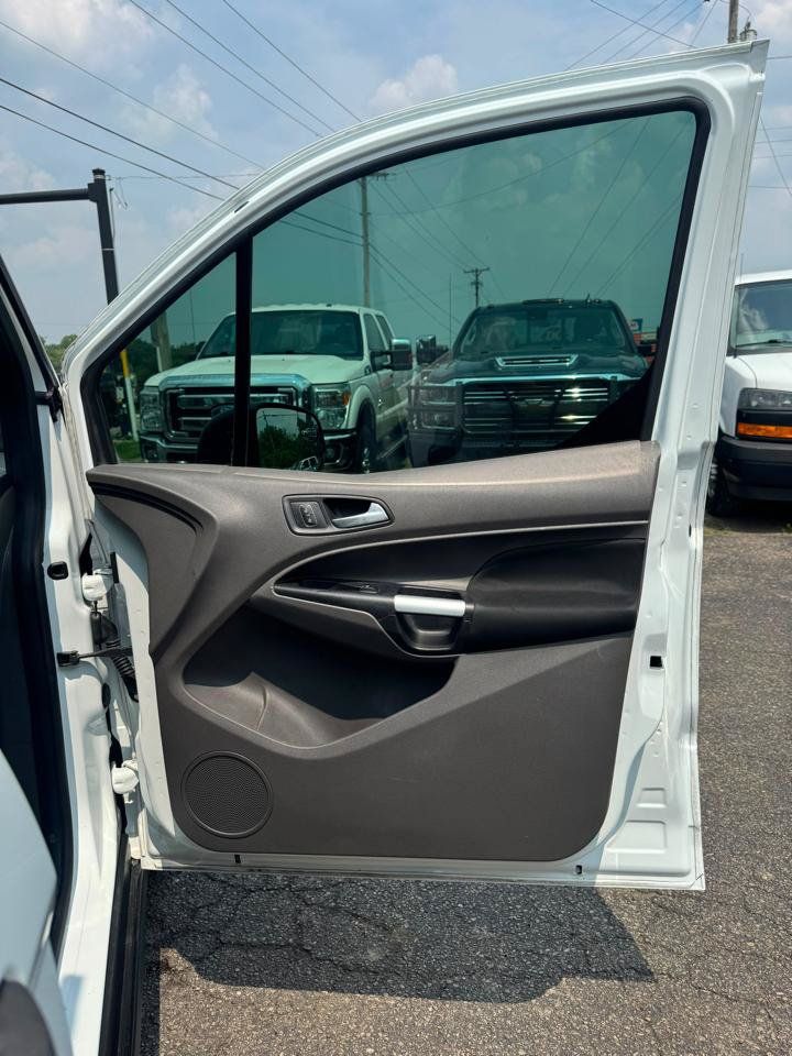 Used 2021 Ford Transit Connect XLT w/ Trailer Tow Package FWD image 11