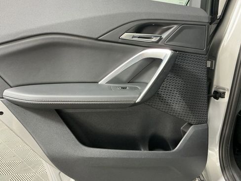 Certified 2025 BMW X1 xDrive28i w/ Technology Package image 25