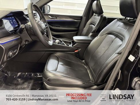 Used 2023 Jeep Grand Cherokee L Overland AWD/4WD image 19