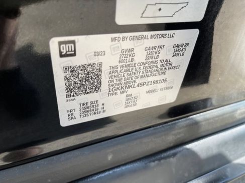 Used 2023 GMC Acadia SLE FWD image 23