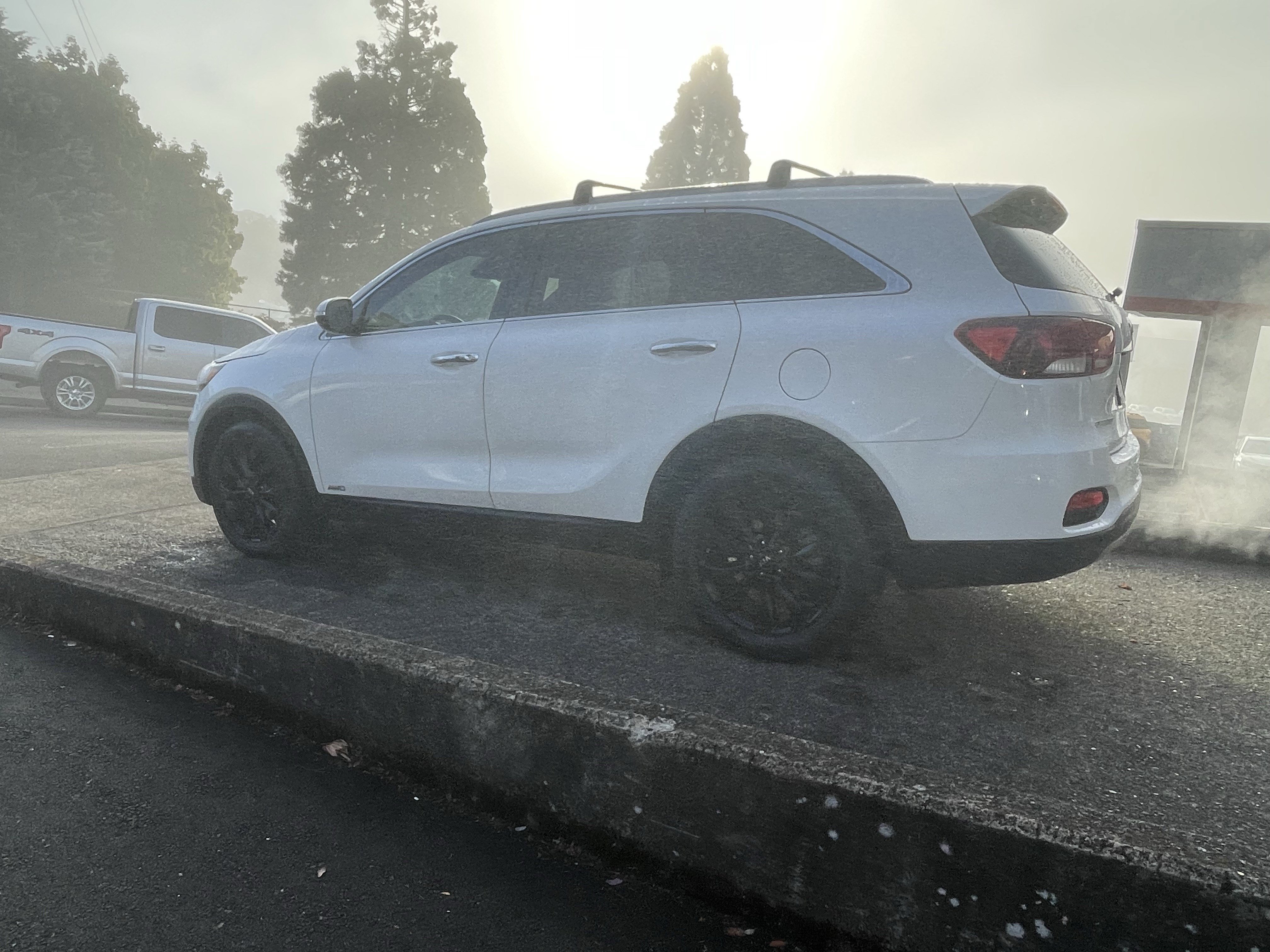Used 2020 Kia Sorento EX AWD/4WD image 5