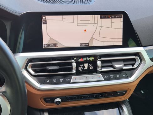 Used 2023 BMW 430i Coupe w/ M Sport Package RWD image 16