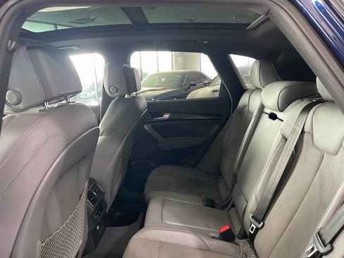 Used 2018 Audi SQ5 Premium Plus w/ Navigation Package image 20