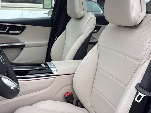 New 2025 Mercedes-Benz GLC 300 4MATIC image 26