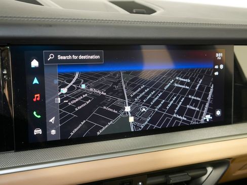 Certified 2024 Porsche Cayenne w/ Premium Package AWD/4WD image 31