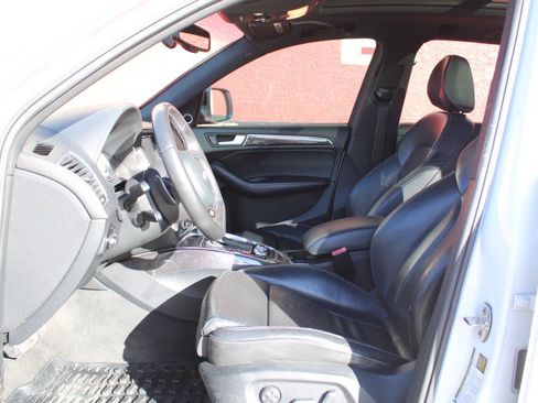 Used 2014 Audi SQ5 Prestige AWD/4WD image 9