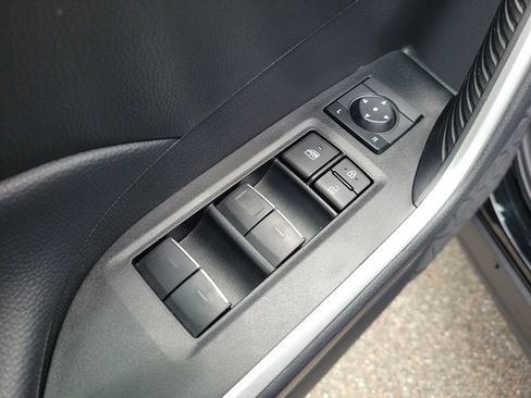 Used 2024 Toyota RAV4 AWD Hybrid image 16