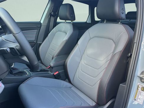 New 2026 Volkswagen Jetta GLI Autobahn FWD image 28