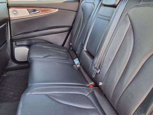 Used 2020 Lincoln Nautilus Reserve w/ Equipment Group 202A AWD/4WD image 6