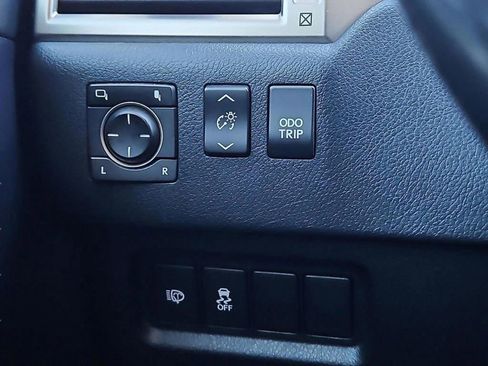 Used 2019 Lexus GX 460 Premium AWD/4WD image 14