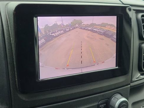 Used 2025 RAM ProMaster 2500 w/ Convenience Group image 13