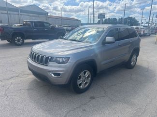 Used 2017 Jeep Grand Cherokee Laredo w/ Quick Order Package 2BE video 1