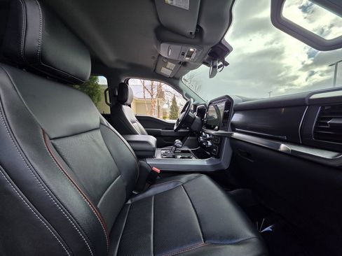 Used 2022 Ford F150 Lariat image 19