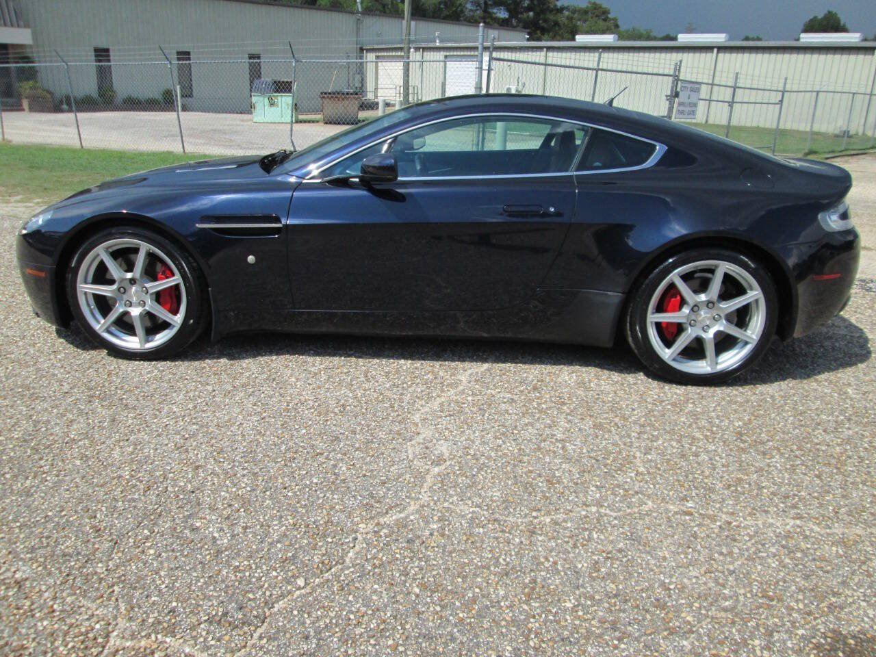 Used 2007 Aston Martin V8 Vantage Coupe RWD image 47