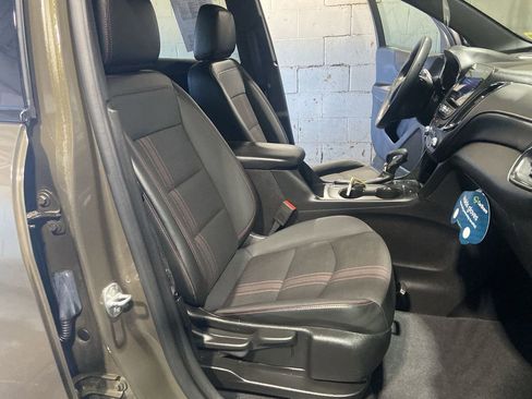 Used 2023 Chevrolet Equinox RS image 26