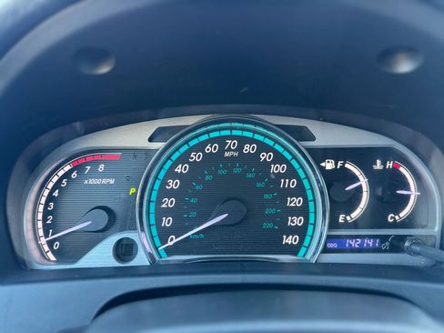 Used 2013 Toyota Venza LE image 17