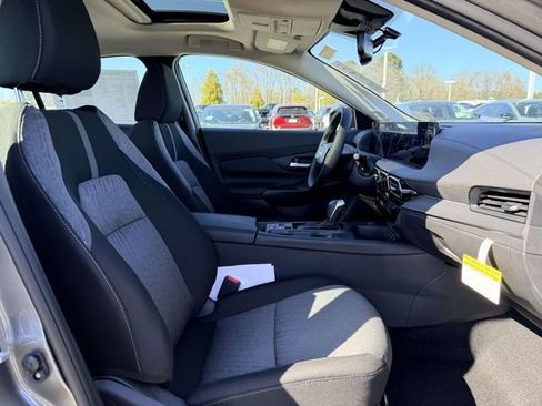New 2026 Nissan Sentra SV FWD image 10