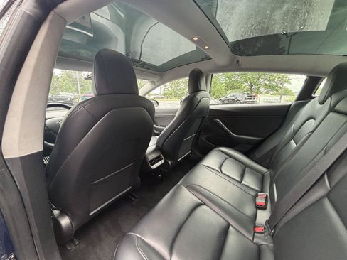 Used 2019 Tesla Model 3 Standard Range Plus RWD image 24