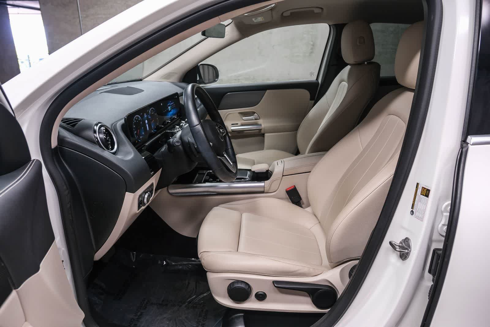 Used 2022 Mercedes-Benz GLA 250 4MATIC image 24