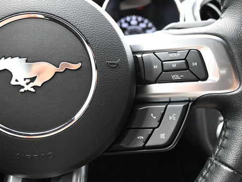 Used 2017 Ford Mustang GT Premium w/ GT Performance Package RWD image 16