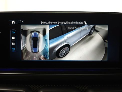 Used 2025 Mercedes-Benz GLS 63 AMG 4MATIC image 24