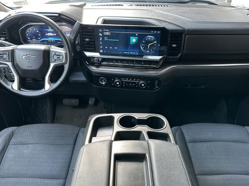 Used 2023 Chevrolet Silverado 1500 LT Trail Boss image 16