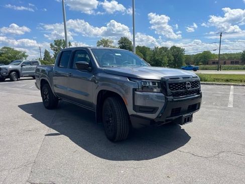 Certified 2026 Nissan Frontier SV AWD/4WD image 8