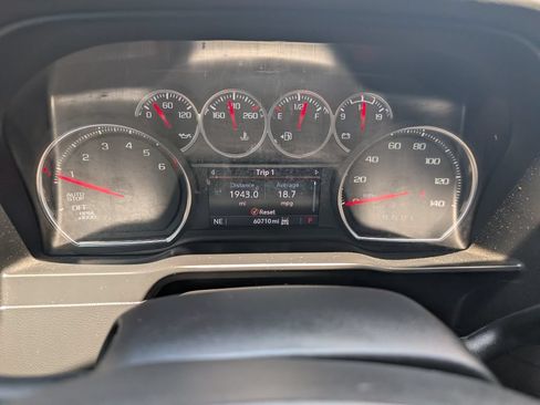 Used 2020 Chevrolet Silverado 1500 RST AWD/4WD image 14