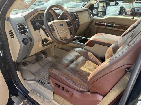 Used 2012 Ford F350 King Ranch image 8