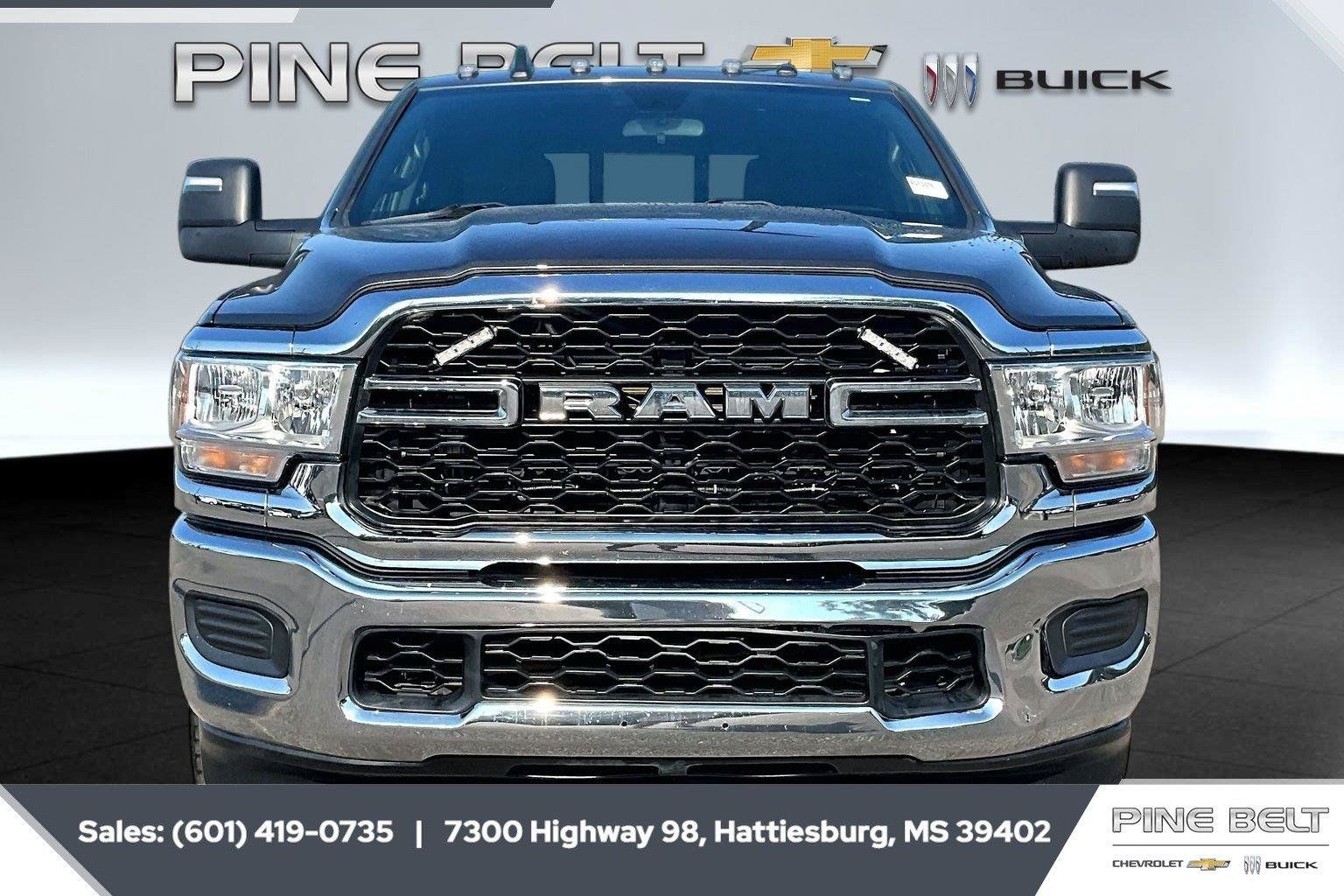 Used 2023 RAM 2500 Tradesman AWD/4WD image 3