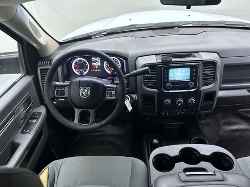Used 2018 RAM 3500 4x4 Regular Cab DRW image 14