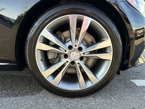 Used 2016 Mercedes-Benz C 300 Sedan image 8