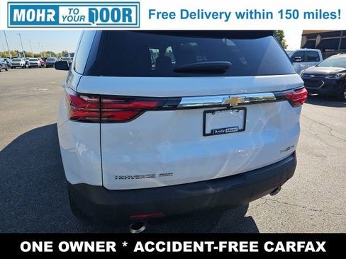 Used 2023 Chevrolet Traverse LT image 13