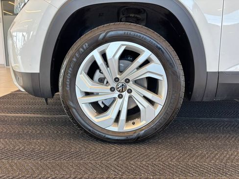 Used 2022 Volkswagen Atlas SE AWD/4WD image 12