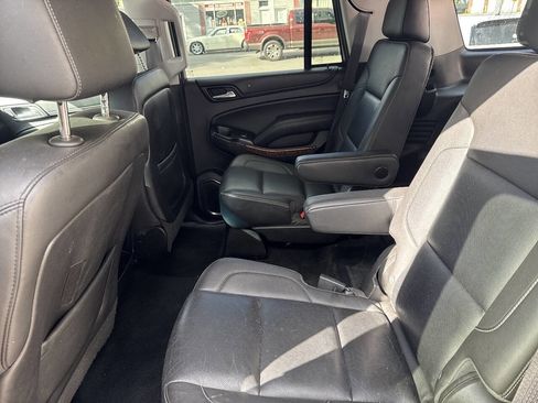 Used 2016 Chevrolet Tahoe LTZ AWD/4WD image 9