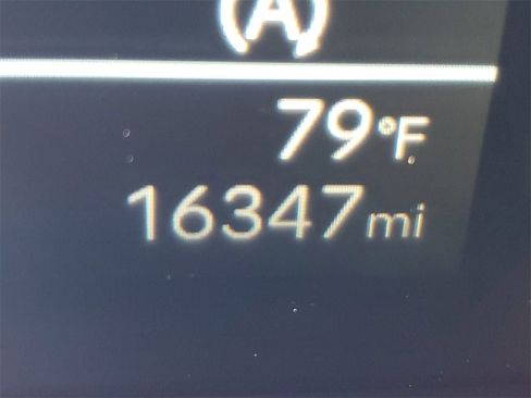 Used 2024 Hyundai Santa Fe XRT image 15