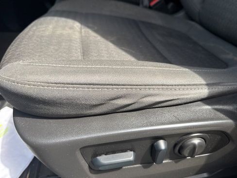 Used 2022 Chevrolet Silverado 1500 RST w/ Z71 Off-Road Package image 14