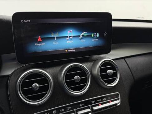 Used 2020 Mercedes-Benz C 300 4MATIC Sedan image 30