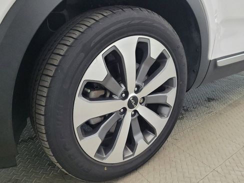 Used 2022 Kia Telluride S FWD image 31