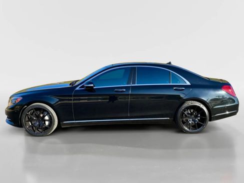 Used 2017 Mercedes-Benz S 550 Sedan image 2