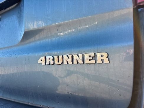 Used 2004 Toyota 4Runner SR5 image 6